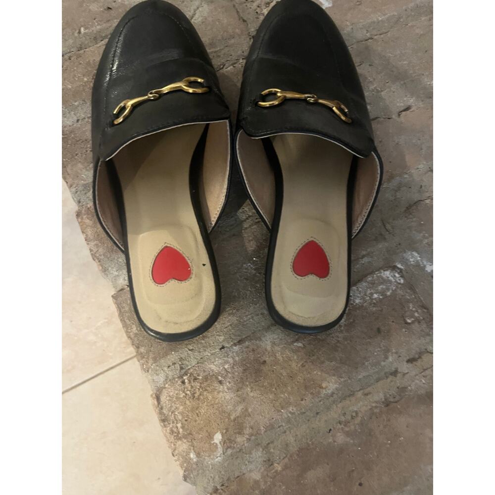 ARQA Black Leather Horsebit Loafers Sz 37 Gold Hardware Similar to GUCCI style. - Picture 3 of 4
